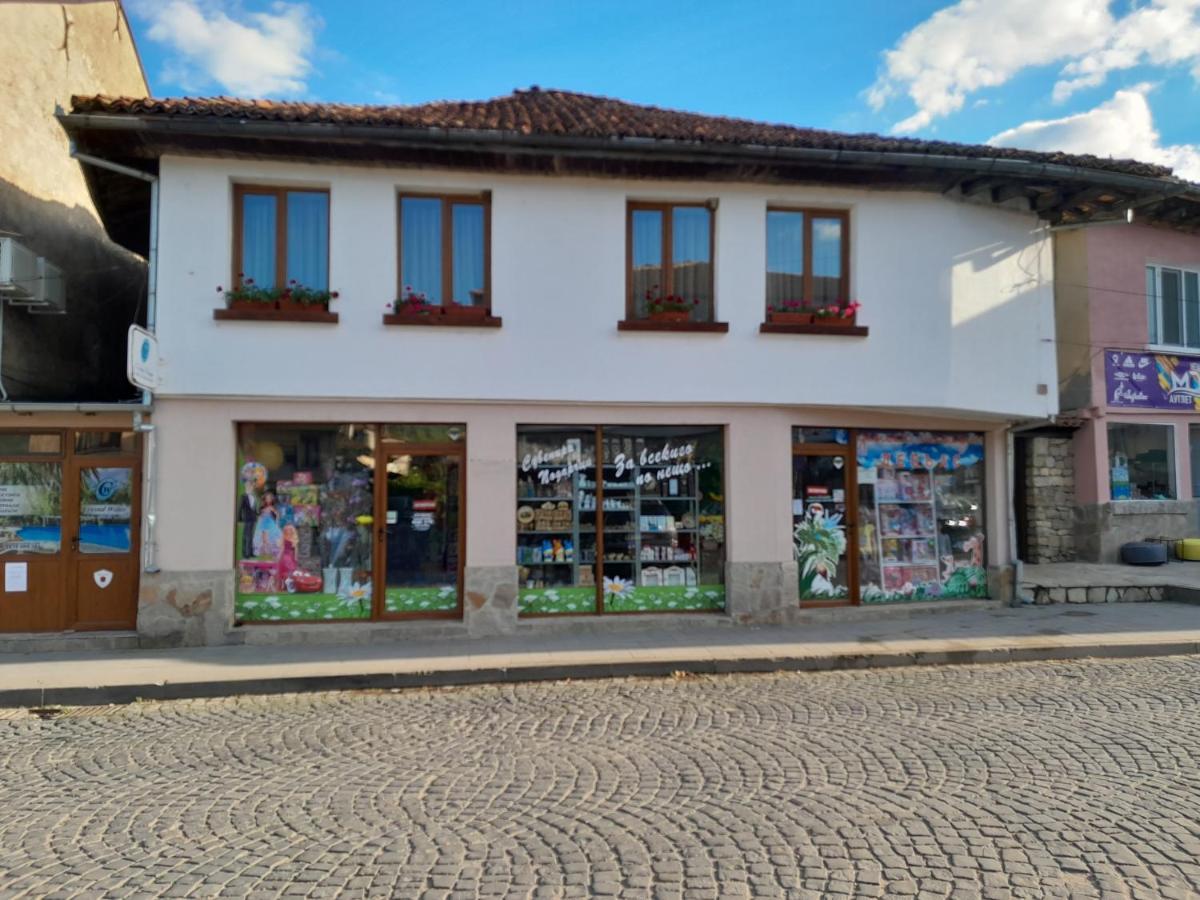 Къща За Гости Роден Край 2 Elena Exterior foto