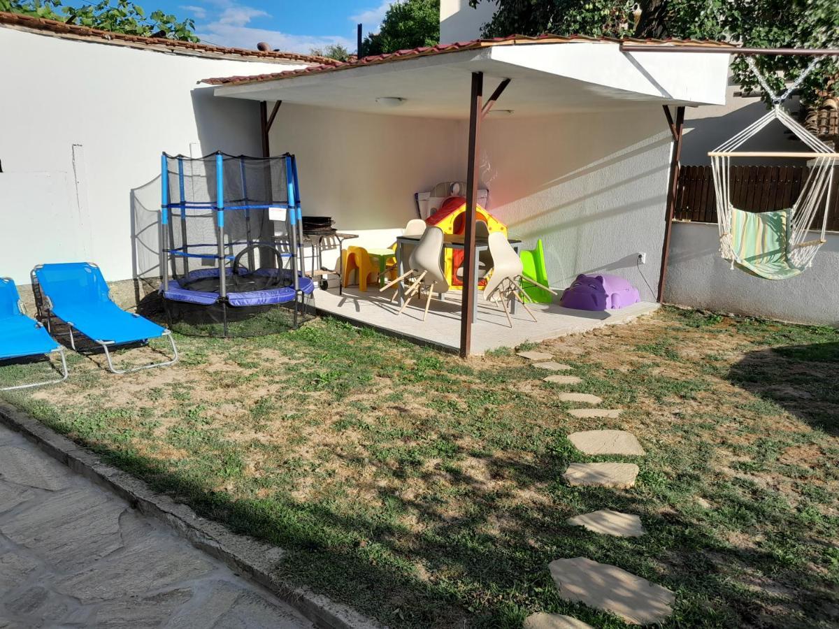 Къща За Гости Роден Край 2 Elena Exterior foto